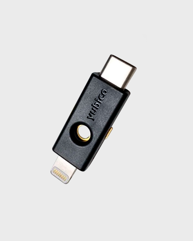 https://v1.tiendacripto.io/uploads/products/94165086cb0e8d111.58994836-Security key 5CI.png